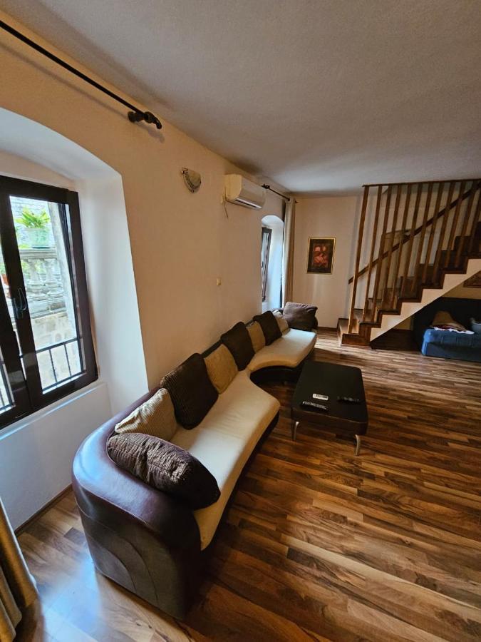 Apartment Ana Paola Kotor Zewnętrze zdjęcie